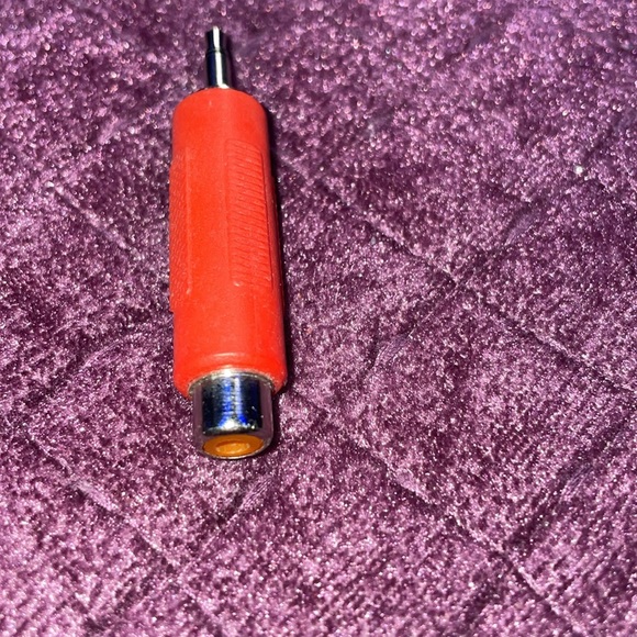 Single mono RCA Composite jack to mono 3.5mm single headphone mic jack - Picture 4 of 4